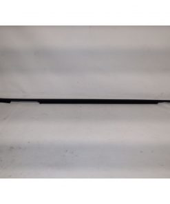 MEDIA COLIZA EXTERIOR DE PUERTA DELANTERA IZQUIERDA