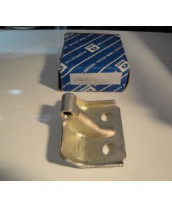 BISAGRA SUPERIOR DE PUERTA DELANTERA Y TRASERA IZQUIERDA