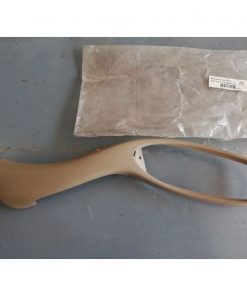 EMBELLECEDOR MANIJA INTERIOR DE PUERTA DELANTERA IZQUIERDA