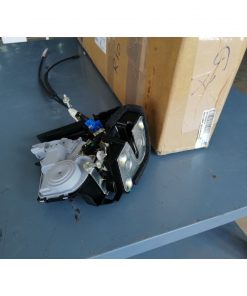 CERRADURA DE PUERTA TRASERA DERECHA