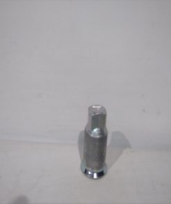 CAPUCHON DE RUEDA TRASERA DERECHA