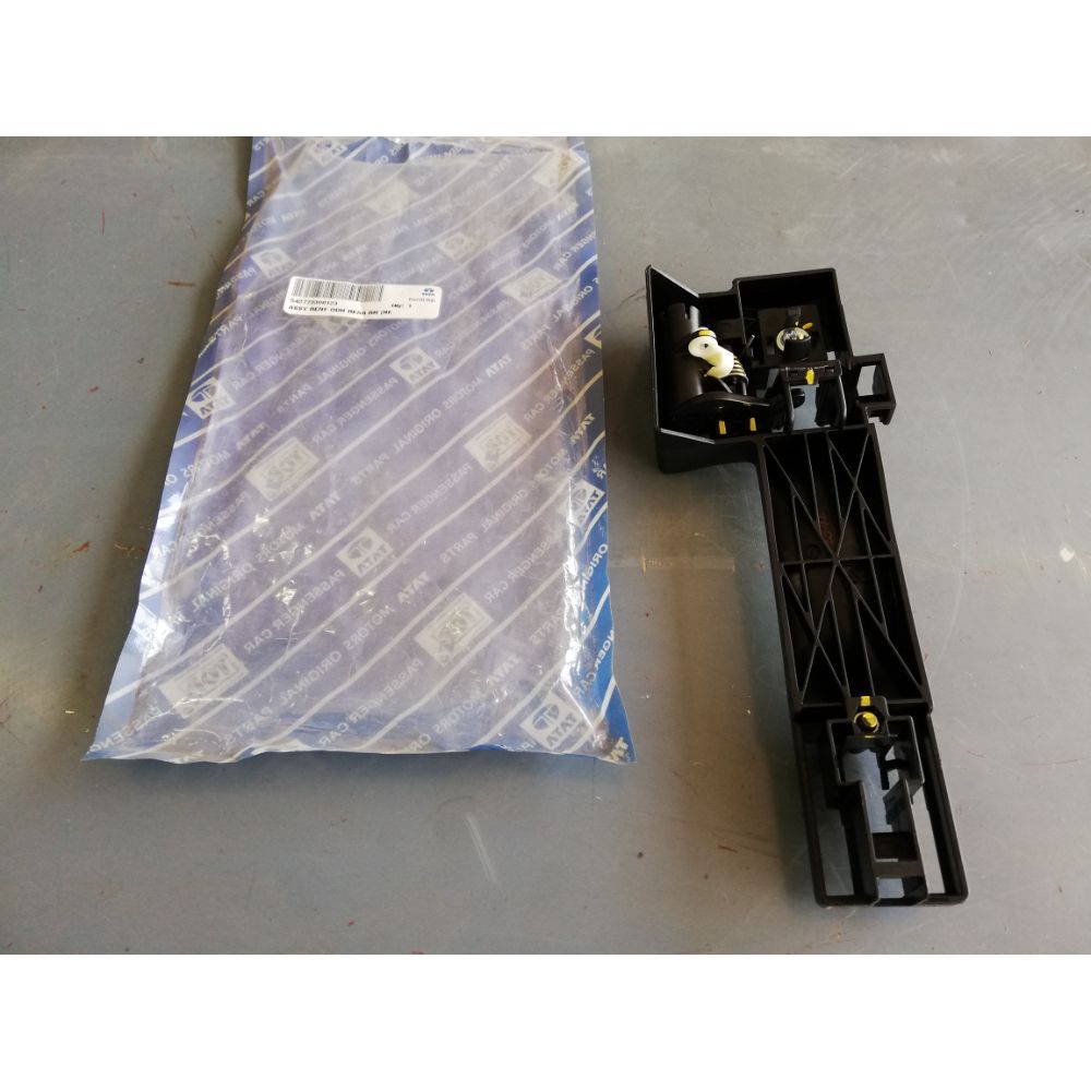 BASE DE MANIJA EXTERIOR DE PUERTA TRASERA DERECHA