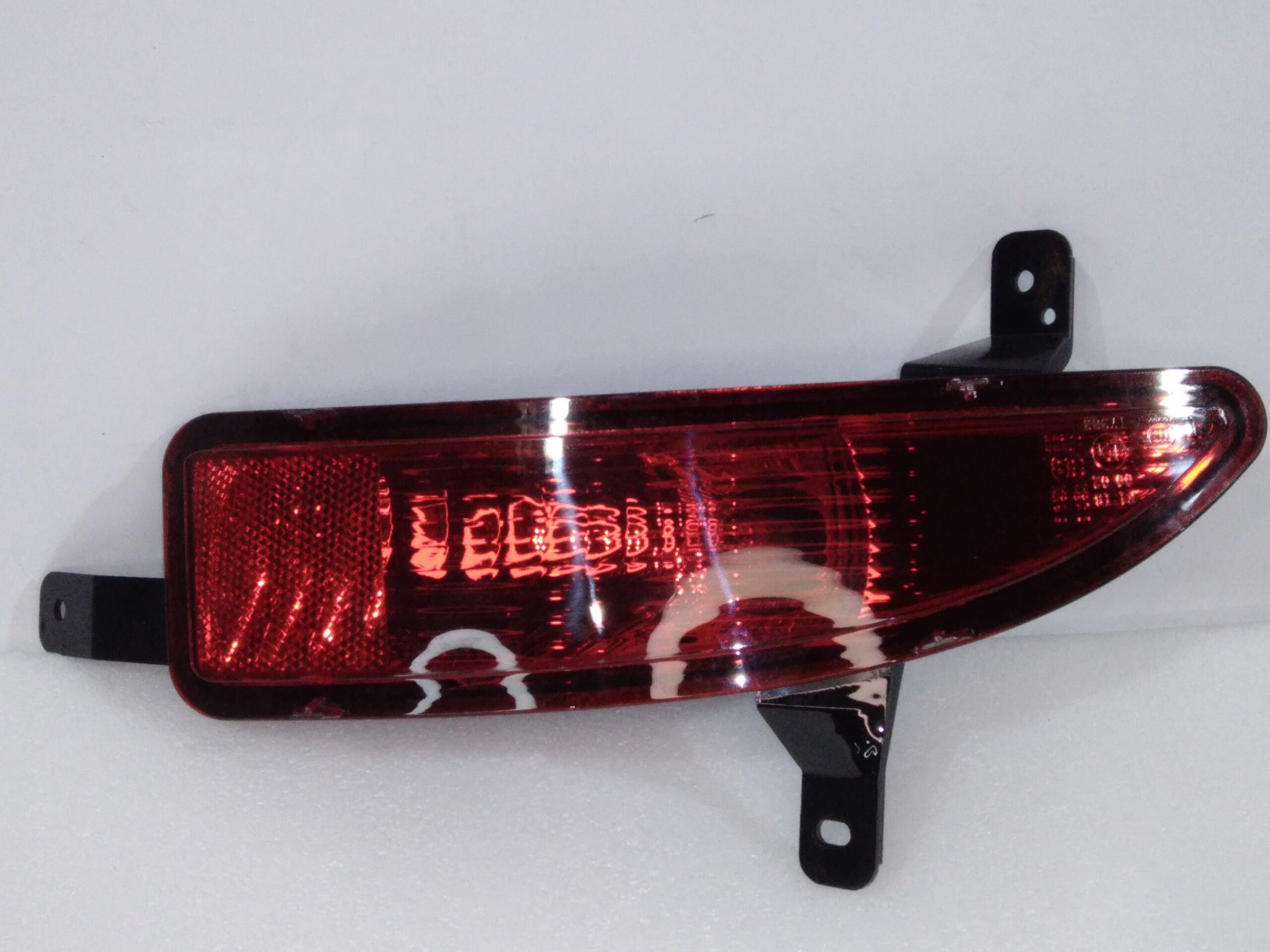 FARO ANTI NIEBLA TRASERO IZQUIERDO