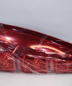 FAROL TRASERO SUPERIOR IZQUIERDO