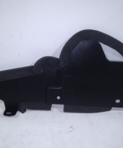 GUIA IZQUIERDA DE RADIADOR DE AGUA