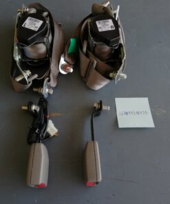 JUEGO DE CINTURON DE SEGURIDAD DELANTERO