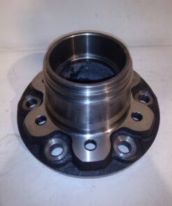 MAZA DE RUEDA DELANTERA