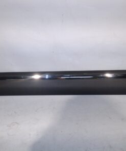 ENSAMBLE DE PLACA DE PROTECCION DE PUERTA DELANTERA IZQUIERDA