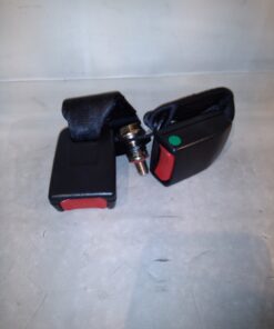 ANCLAJE DE CINTURON DE SEGURIDAD TRASERO CENTRAL E IZQUIERDO