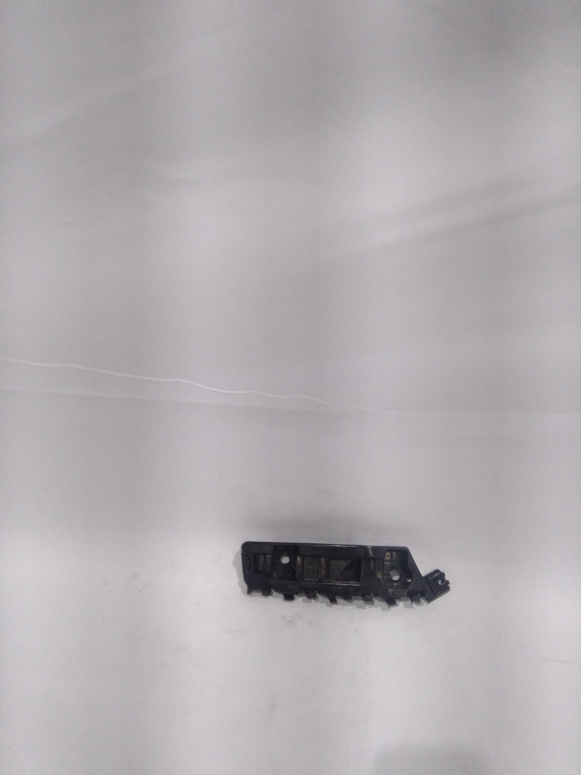 SOPORTE DE PARAGOLPES DELANTERO DERECHO