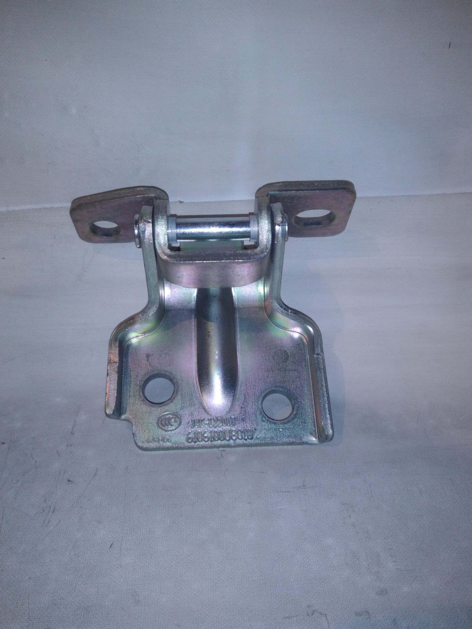 BISAGRA DE PUERTA DELANTERA