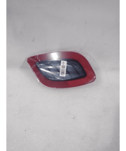 REFLECTOR IZQUIERDO DE PARAGOLPES TRASERO