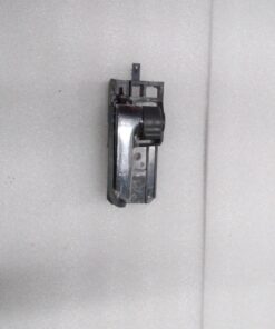 MANIJA INTERIOR DE APERTURA DE PUERTA DELANTERA IZQUIERDA