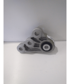 SOPORTE DE MOTOR TRASERO
