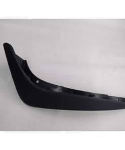 MOLDURA DERECHA DE PARAGOLPES TRASERO