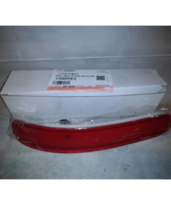 REFLECTOR DERECHO DE PARAGOLPES TRASERO