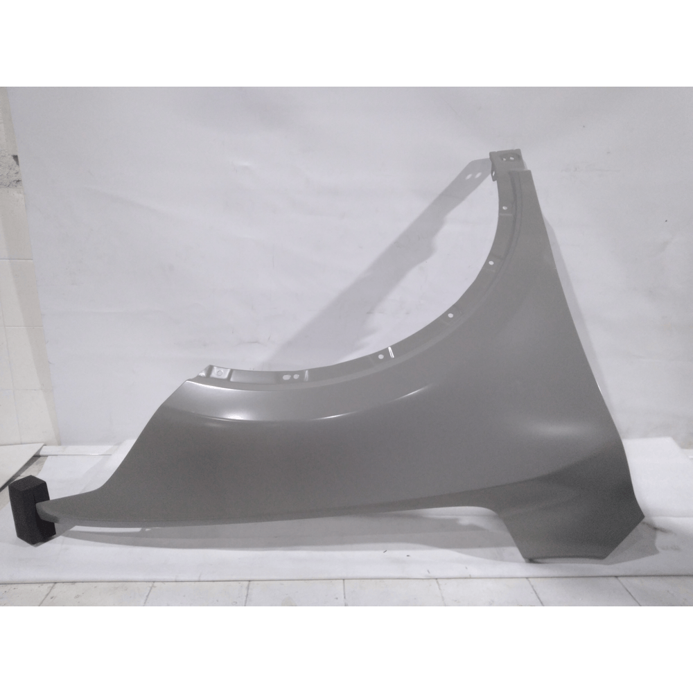 GUARDABARRO DELANTERO DERECHO