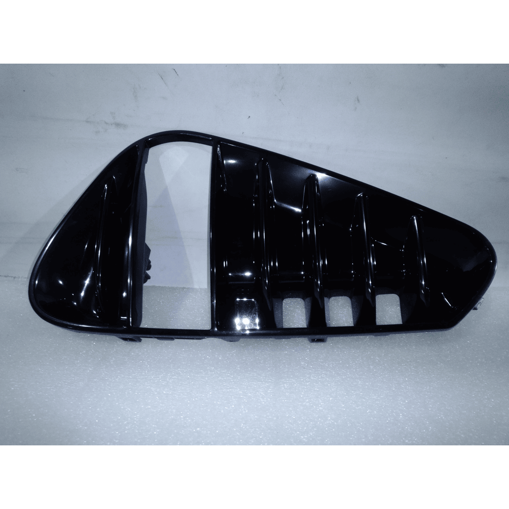 REJILLA DE FARO ANTI NIEBLA DELANTERO DERECHO