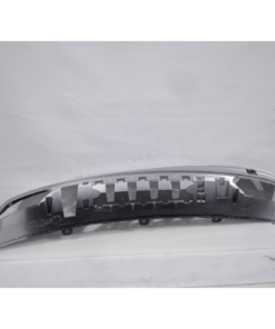 MOLDURA INFERIOR DE PARAGOLPES TRASERO