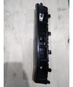 SOPORTE DERECHO DE PARAGOLPE TRASERO