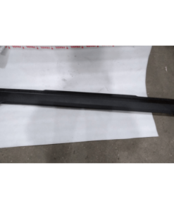 CUBRE ZOCALO IZQUIERDO