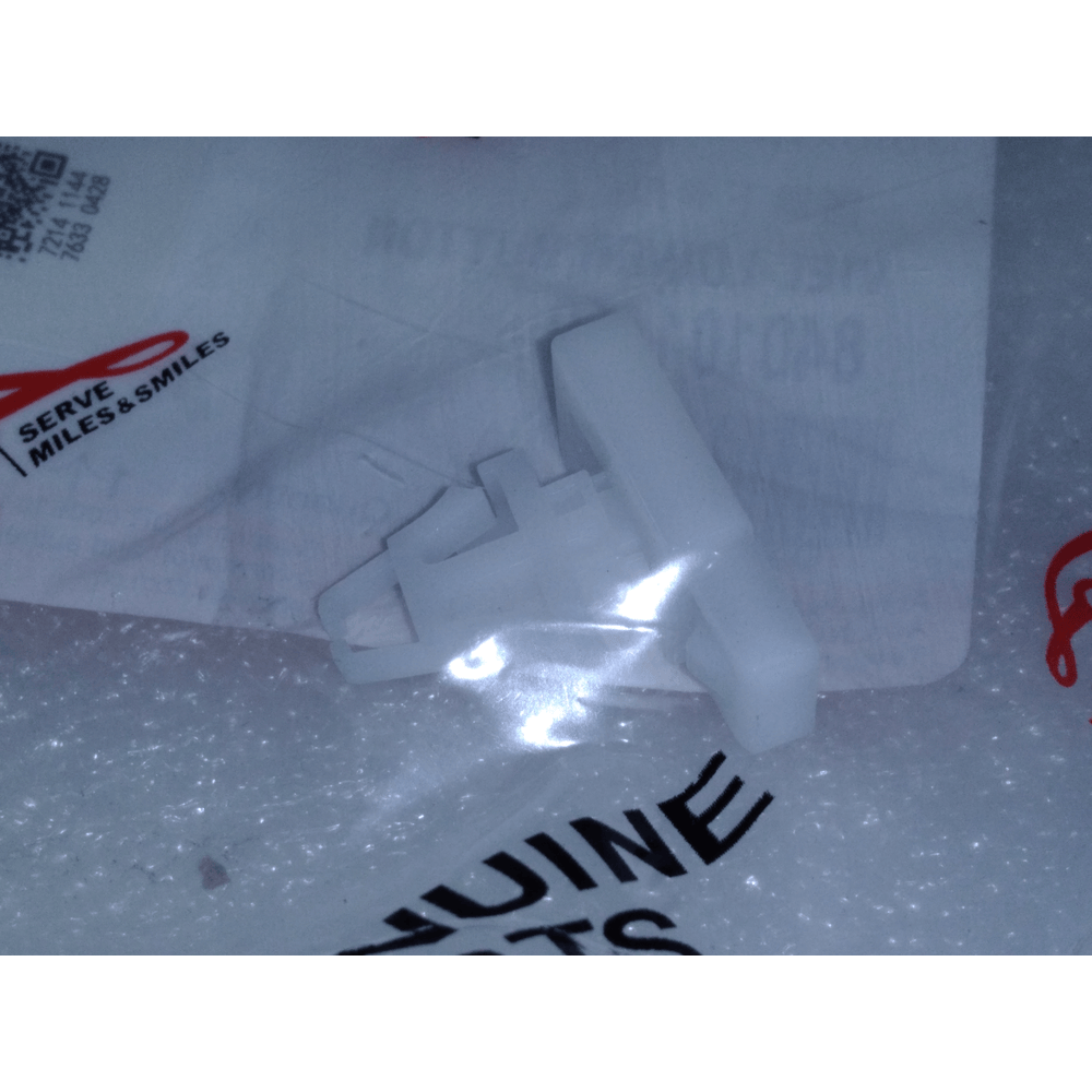 CLIP INFERIOR DE CARETA