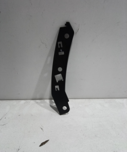 SOPORTE IZQUIERDO PARAGOLPE DELANTERO