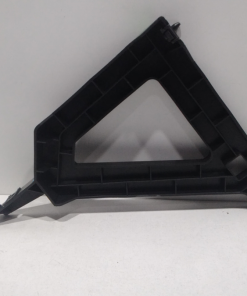 SOPORTE IZQUIERDO DE PARAGOLPE TRASERO